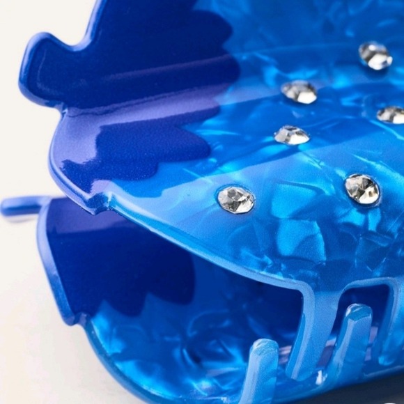 Kate Spade xTarget Blue Sparkly Strawberry Claw Clip Hair Accessory Women Girls - Picture 3 of 3